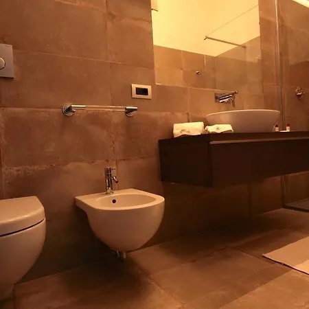 Domus Antonella A Trastevere *