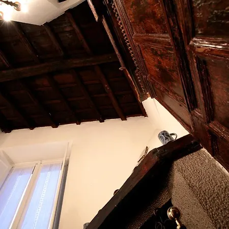 Domus Antonella A Trastevere Apartment